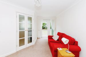 Living Room- click for photo gallery